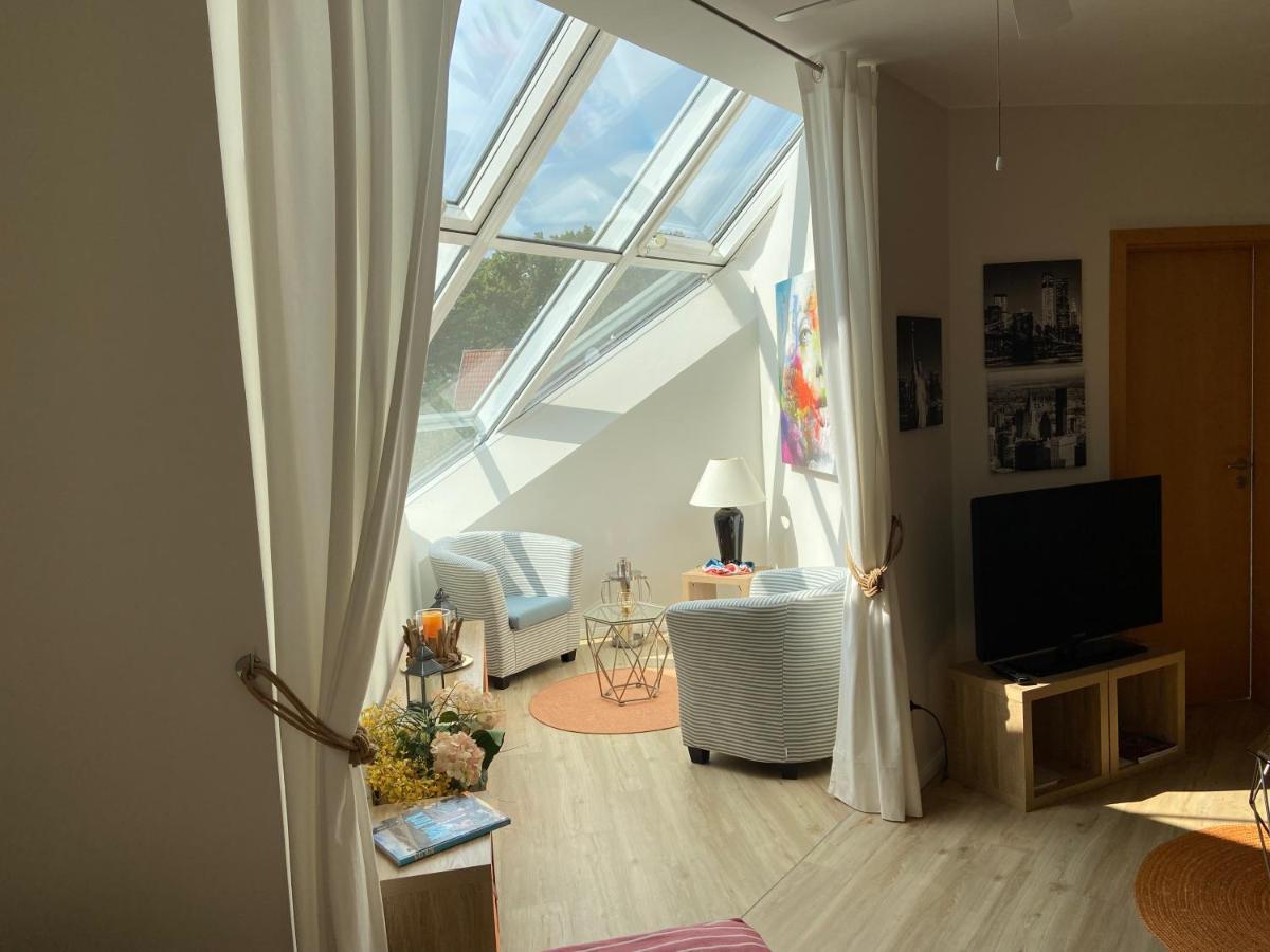 Villa "Auszeit" Hohen Neuendorf Buitenkant foto